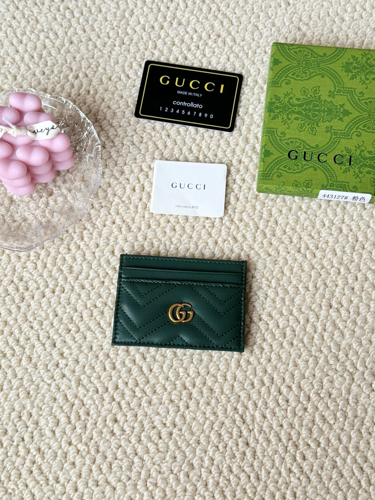 💰100 gucci cowhide mini card holder, real photo! Double G wave pattern small card holder, retro gold metal accessories, model number 443127, humanoid pattern, size: 10x7