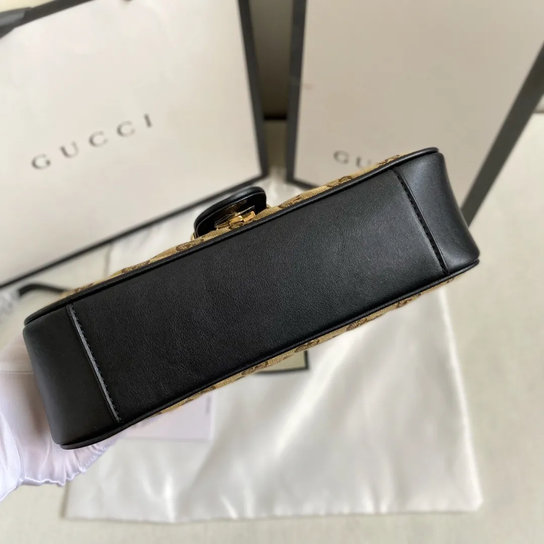Upgraded version of real shot #💰320 Style number: 443497 apricot black Size: 26x15x7cm Gucci marmont medium spring and summer new model Soft yet stiff shape. GG canvas with cowhide Outlined with contrasting black leather piping. Flip design. One shoulder✅Crossbody✅