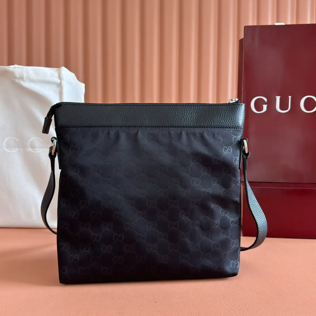 p720. 📣📣📣【Original leather accessories🌈(Cdfmall Sanya Duty Free Shop Handbags)🔥🔥G Home👉New style. Top exclusive goods control in the market, special/counter quality 💯Using imported cowhide, original hardware! Exquisite workmanship.💯Exclusive physical photos📷👉The quality can be seen in the picture👄👄😘😘 . Style number: 510342. Size: width 29*height 27*side width 6.