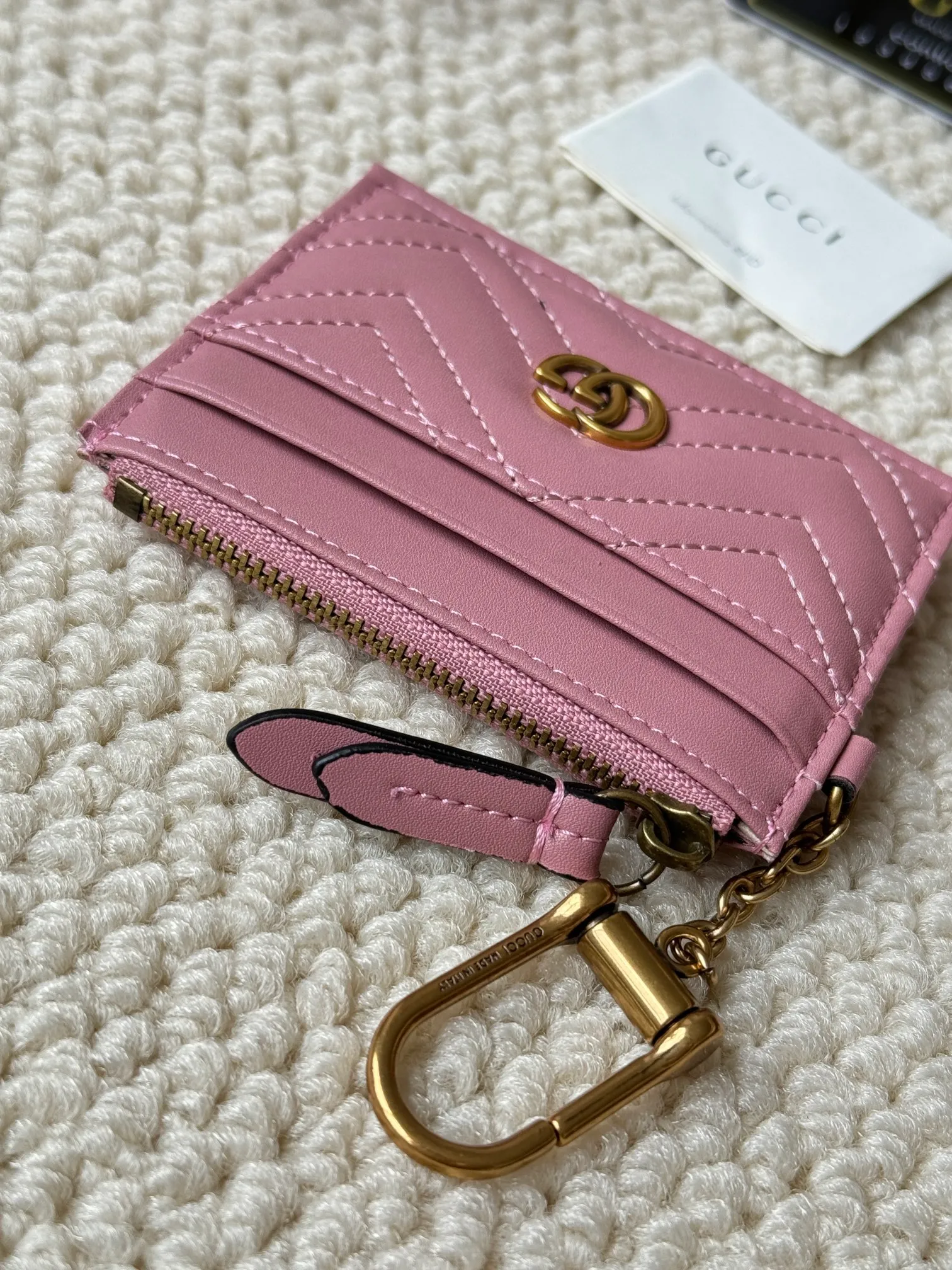 💰120 gucci card holder key🔑clasp new arrival! Actual shot of cowhide! Style number: 627064🎈🎈🎈Size: Width 10 X Height 7.5x1cm