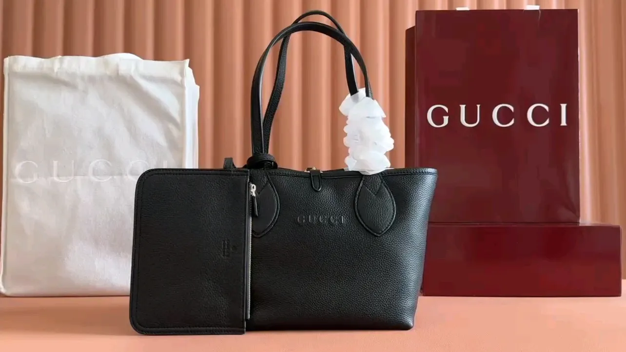 💋💋💋New Gucci Totissima series small double-sided tote bag, black with apricot cloth/originally shipped! 🐴Model: 839124. short video