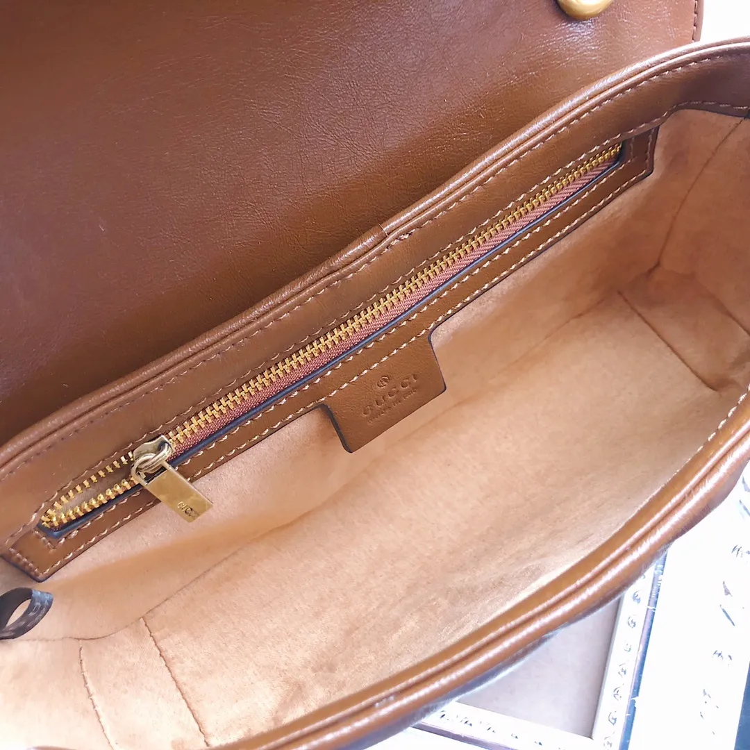 All categories Official website "Brand Women's Bags" Women's Bags 💙 GUCCI Fine imitation Gucci, high imitation Gucci bags, Gucci crossbody bags, 2022 official latest version Gucci crossbody bags, Gucci bag factory, recommended bags, size: 26-21.5-7CM