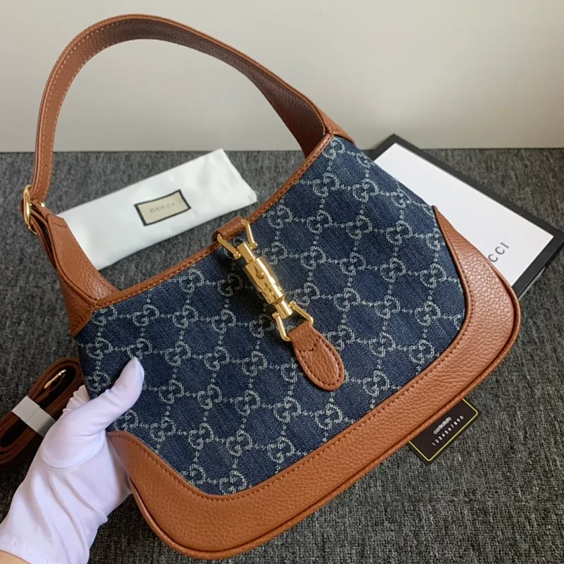 All categories Official website "Brand Women's Bags" Women's Bags 💙 GUCCI 2022 official new Gucci underarm bag wholesale Original order quality 58002000 Size: 27.5-19-4 Cm