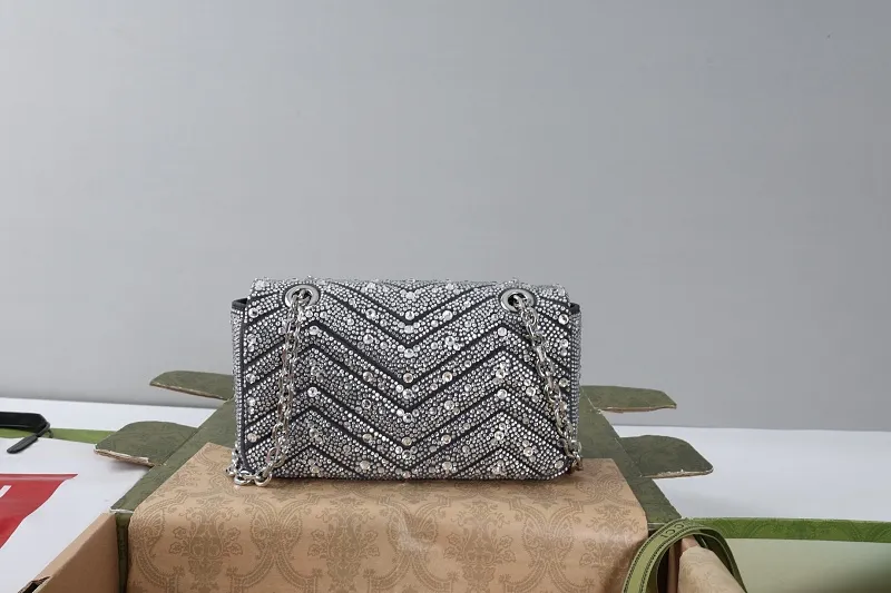 All categories Official website "Brand Women's Bags" Women's Bags 💙 GUCCI 2026 GUCCI new crossbody shoulder bag