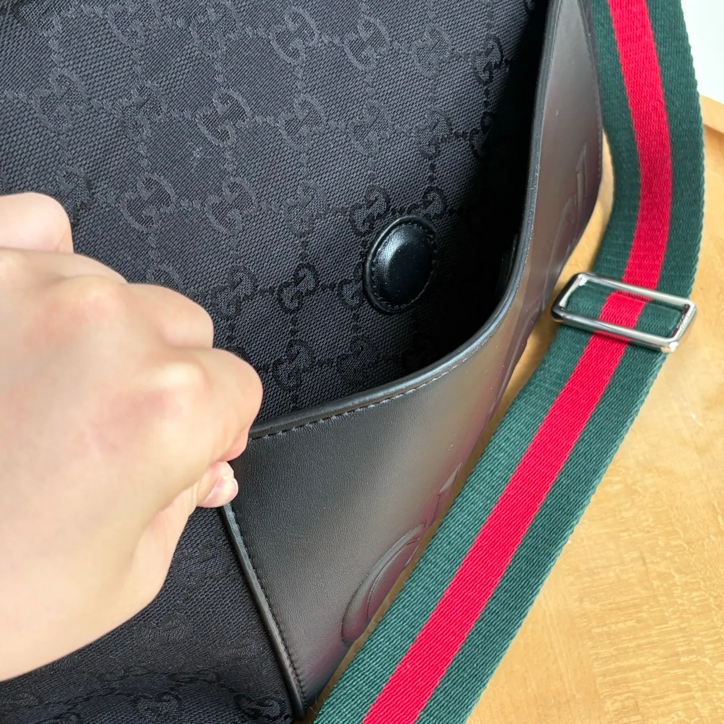 All Categories Official Website "Brand Women's Bags" Women's Bags 💙 GUCCI 2026 New GUCCI Crossbody Bag