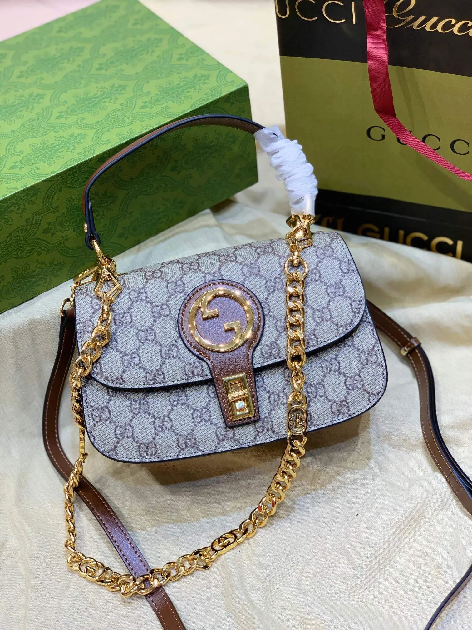 All categories Official website "Brand Women's Bags" Women's Bags 💙 GUCCI 2023 latest GUCCI crossbody bag