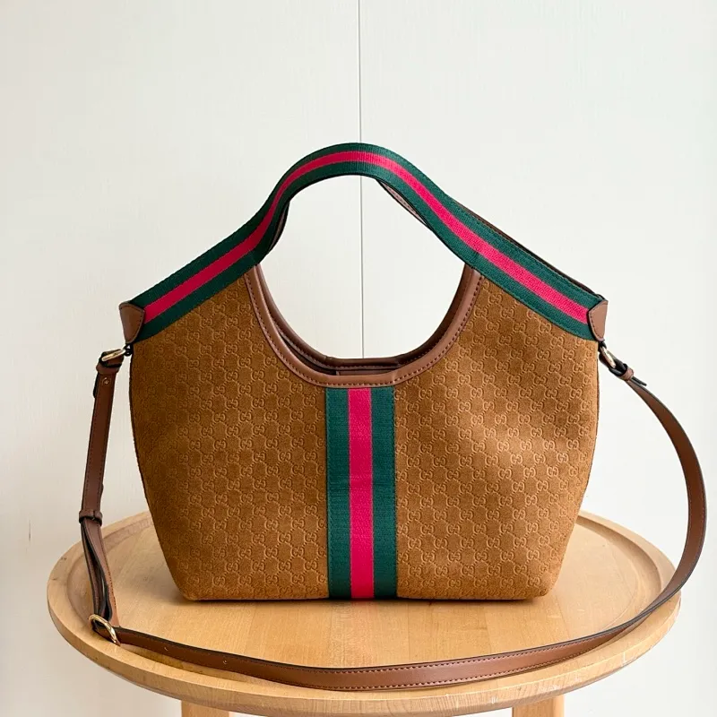 All Categories Official Website "Brand Women's Bags" Women's Bags 💙 GUCCI 2026 New GUCCI Crossbody Bag