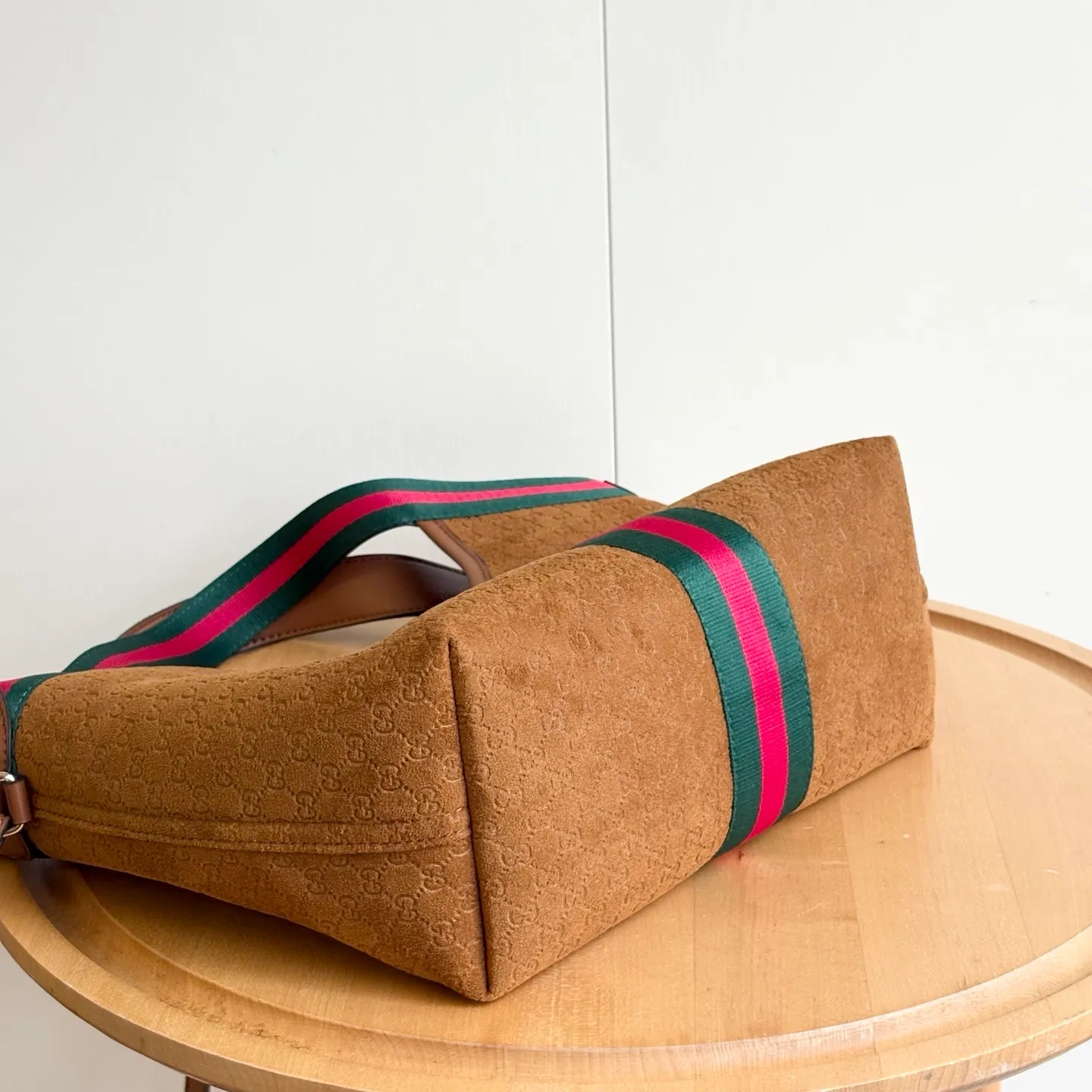 All Categories Official Website "Brand Women's Bags" Women's Bags 💙 GUCCI 2026 New GUCCI Crossbody Bag