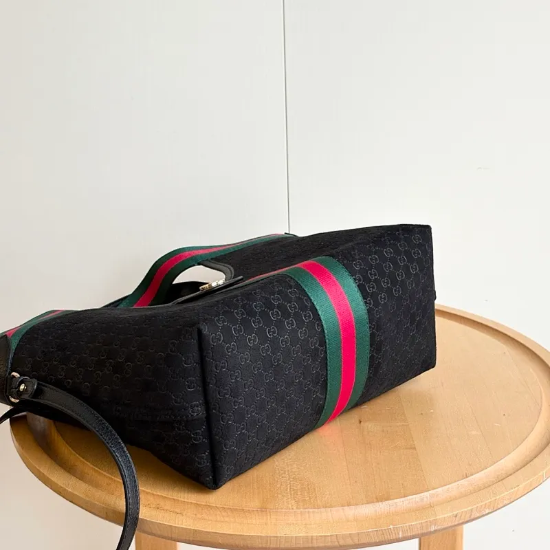 All Categories Official Website "Brand Women's Bags" Women's Bags 💙 GUCCI 2026 New GUCCI Crossbody Bag