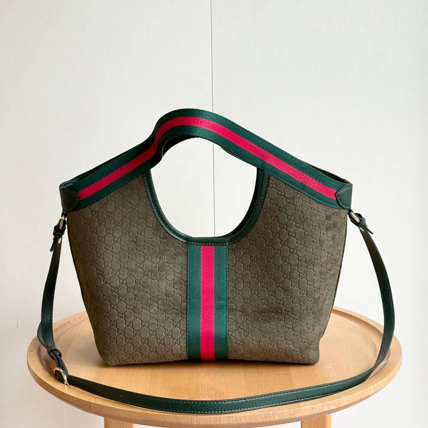 All Categories Official Website "Brand Women's Bags" Women's Bags 💙 GUCCI 2026 New GUCCI Crossbody Bag