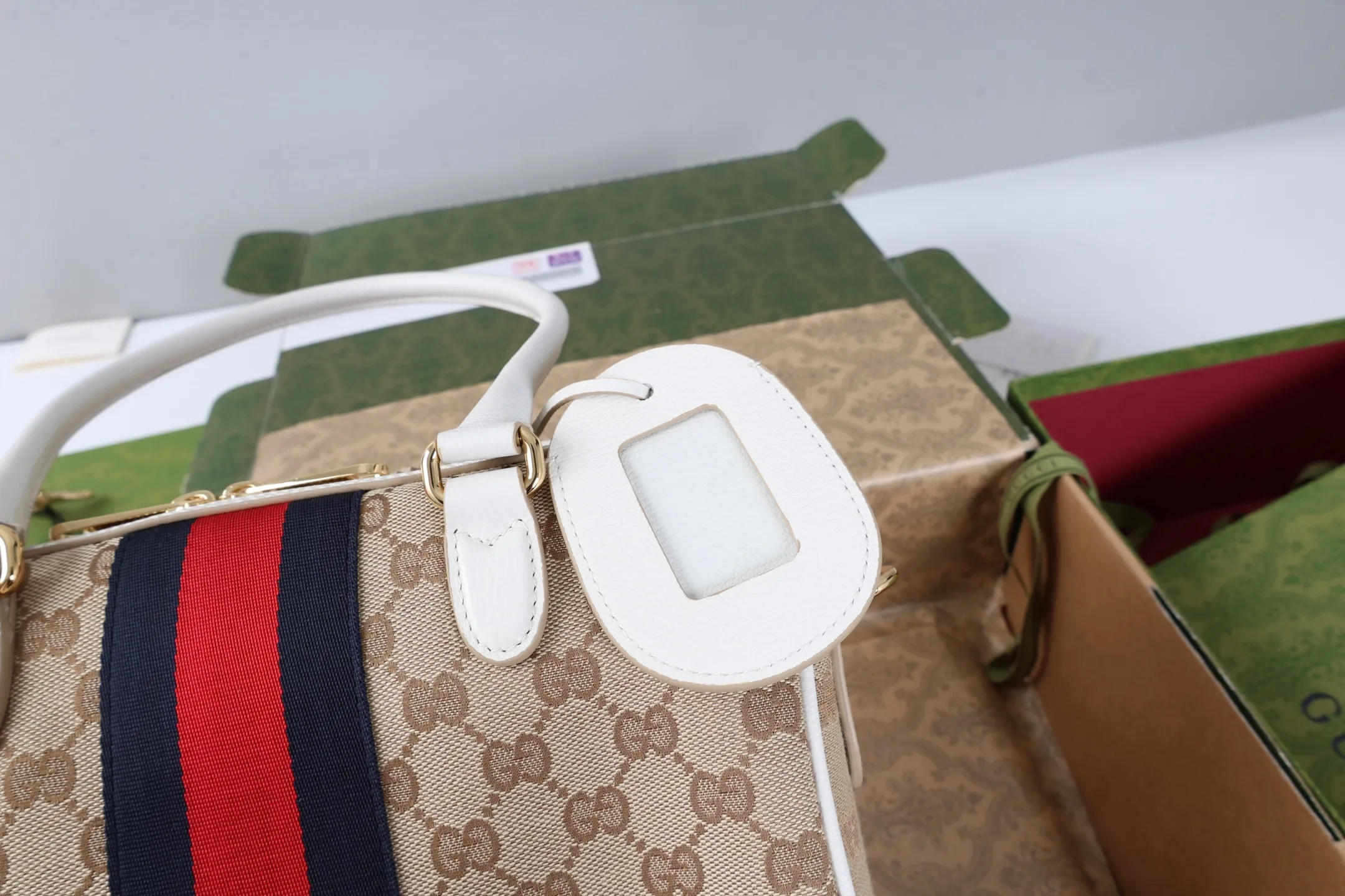All Categories Official Website "Brand Women's Bags" Women's Bags 💙 GUCCI GUCCI 2026 New Classic GG Pattern Crossbody Bag