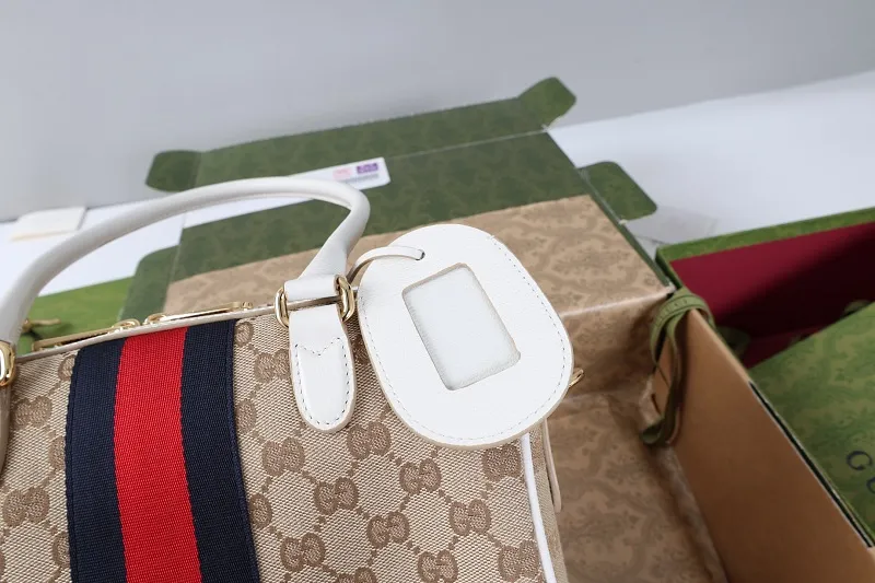 All Categories Official Website "Brand Women's Bags" Women's Bags 💙 GUCCI GUCCI 2026 New Classic GG Pattern Crossbody Bag