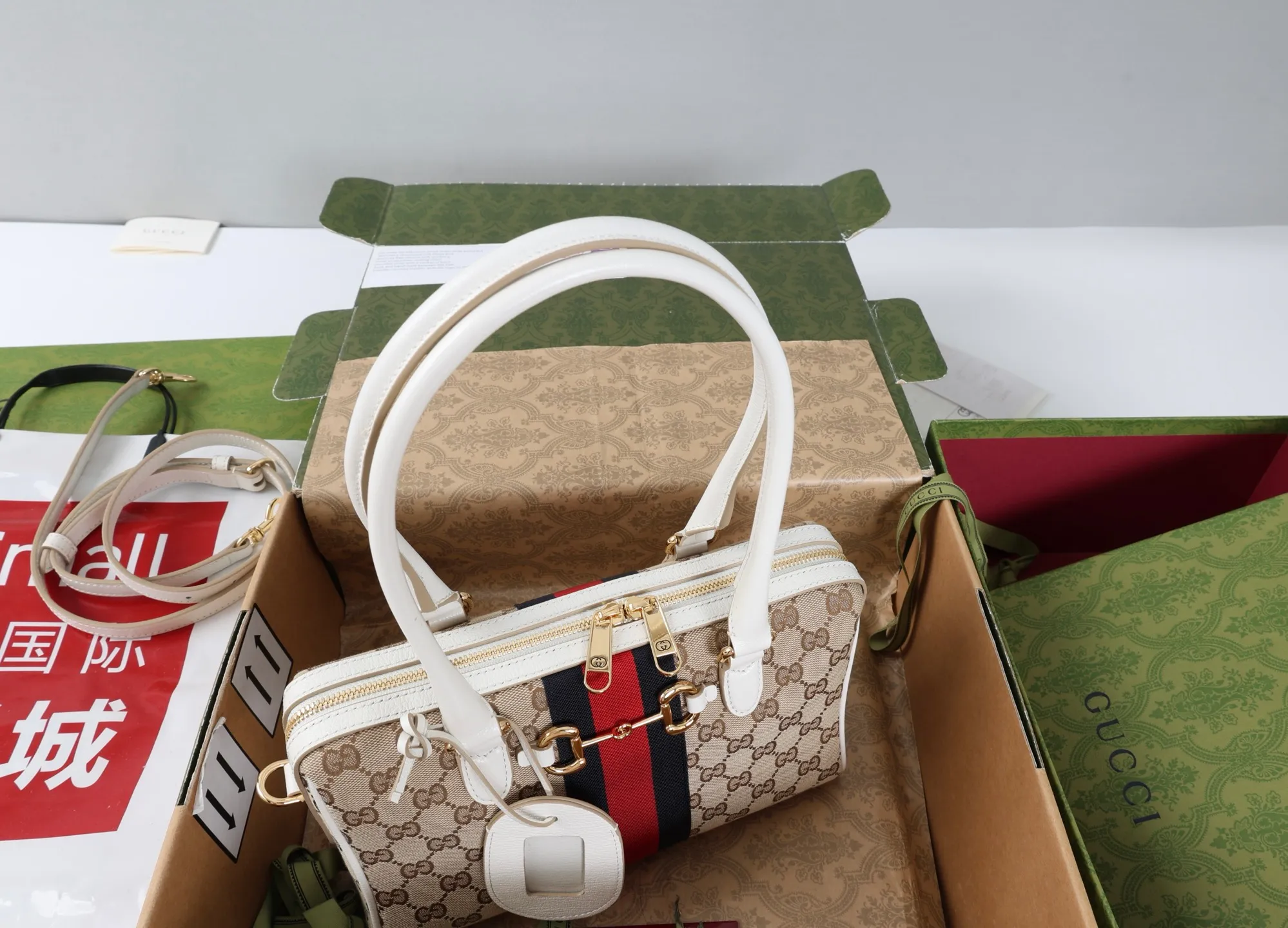 All Categories Official Website "Brand Women's Bags" Women's Bags 💙 GUCCI GUCCI 2026 New Classic GG Pattern Crossbody Bag