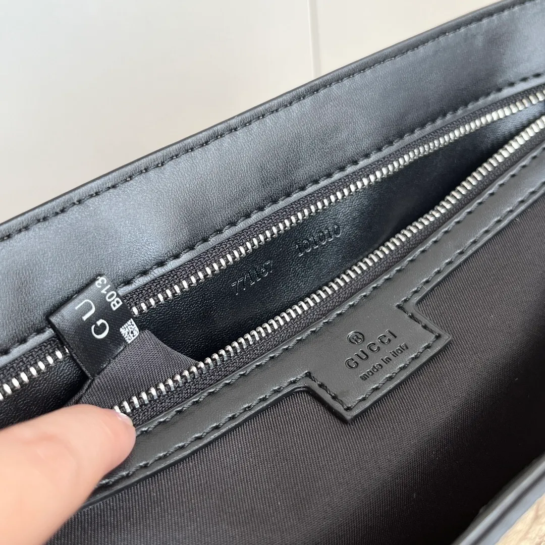 All Categories Official Website "Brand Women's Bags" Women's Bags 💙 GUCCI 2026 New GUCCI Crossbody Bag