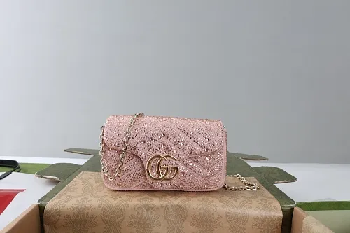 All categories Official website "Brand Women's Bags" Women's Bags 💙 GUCCI 2026 GUCCI new crossbody shoulder bag