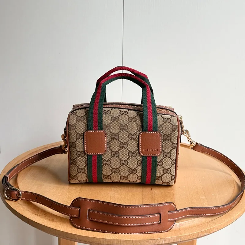 All Categories Official Website "Brand Women's Bags" Women's Bags 💙 GUCCI 2026 New GUCCI Crossbody Bag