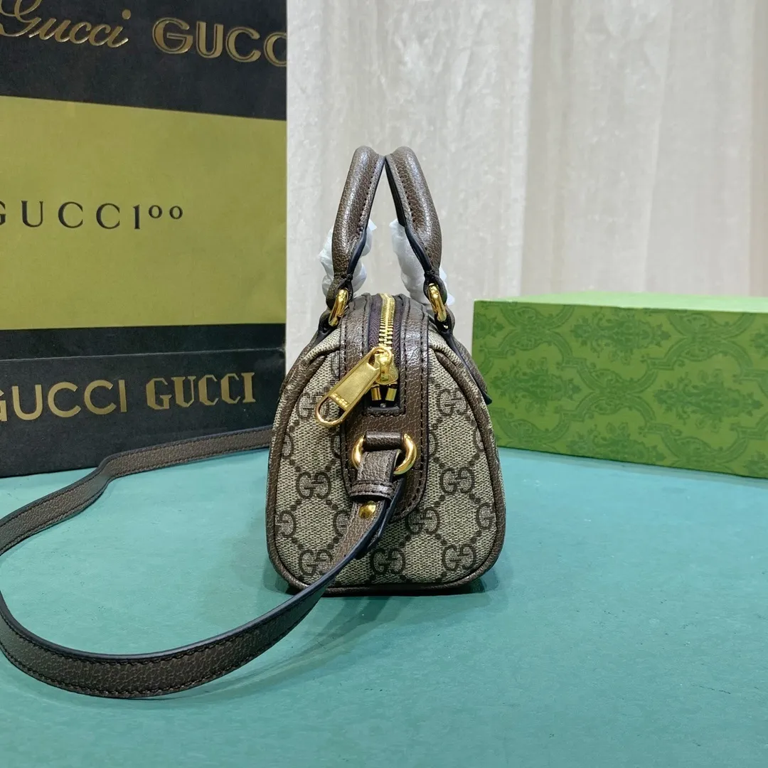 All Categories Official Website "Brand Women's Bags" Women's Bags 💙 GUCCI 2024 New GUCCI Crossbody Bag