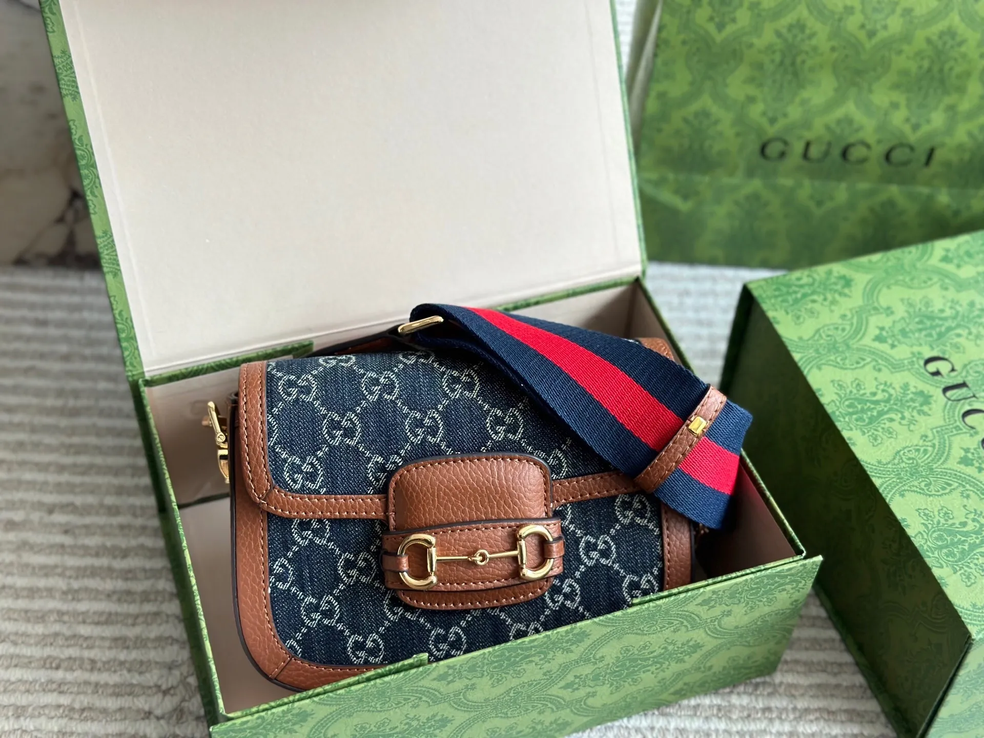 All Categories Official Website "Brand Women's Bags" Women's Bags 💙 GUCCI 2025 New Gucci Crossbody Bag