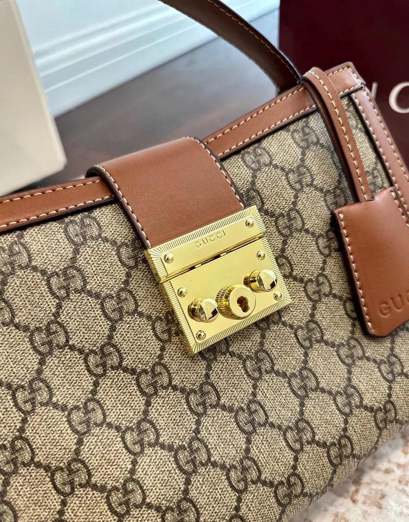 All Categories Official Website "Brand Women's Bags" Women's Bags 💙 GUCCI 2025 New GUCCI Crossbody Bag