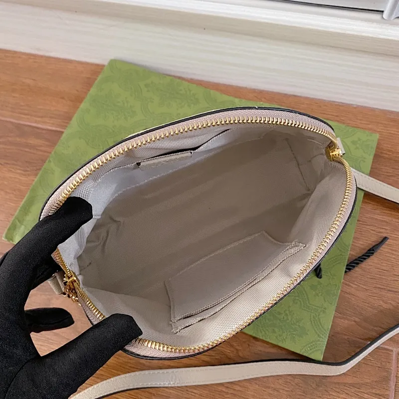 All categories Official website "Brand Women's Bags" Women's Bags 💙 GUCCI 2022 Official New Gucci Crossbody Bag Wholesale 58001800 High Quality Specifications: 23.5-19-8CM
