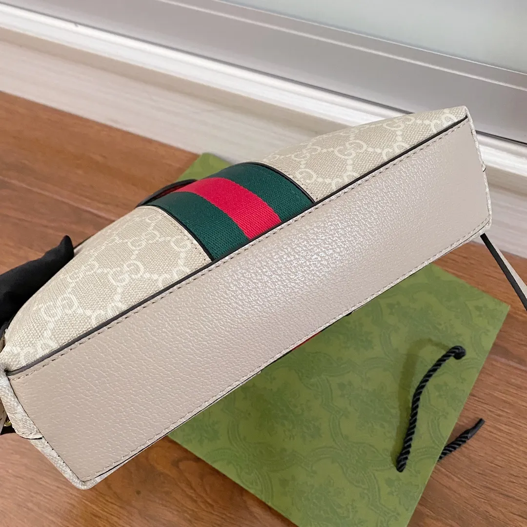 All categories Official website "Brand Women's Bags" Women's Bags 💙 GUCCI 2022 Official New Gucci Crossbody Bag Wholesale 58001800 High Quality Specifications: 23.5-19-8CM