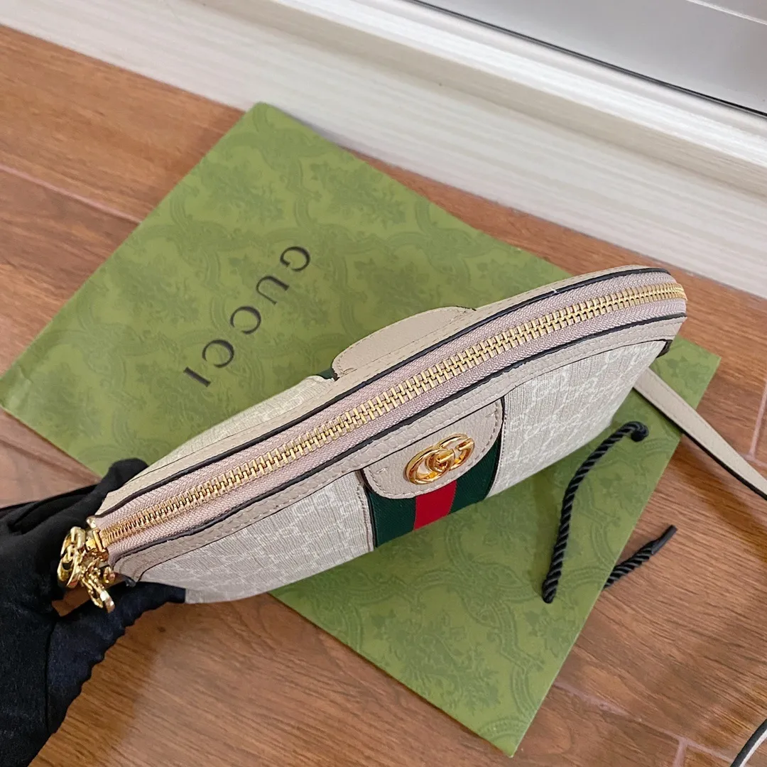 All categories Official website "Brand Women's Bags" Women's Bags 💙 GUCCI 2022 Official New Gucci Crossbody Bag Wholesale 58001800 High Quality Specifications: 23.5-19-8CM