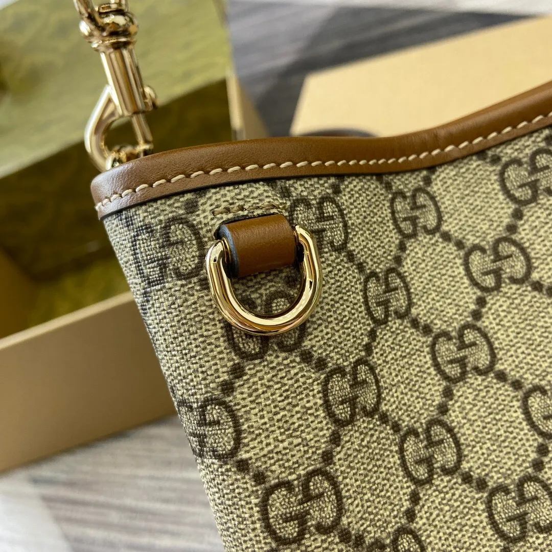 All Categories Official Website "Brand Women's Bags" Women's Bags 💙 GUCCI 2025 New GUCCI Crossbody Bag