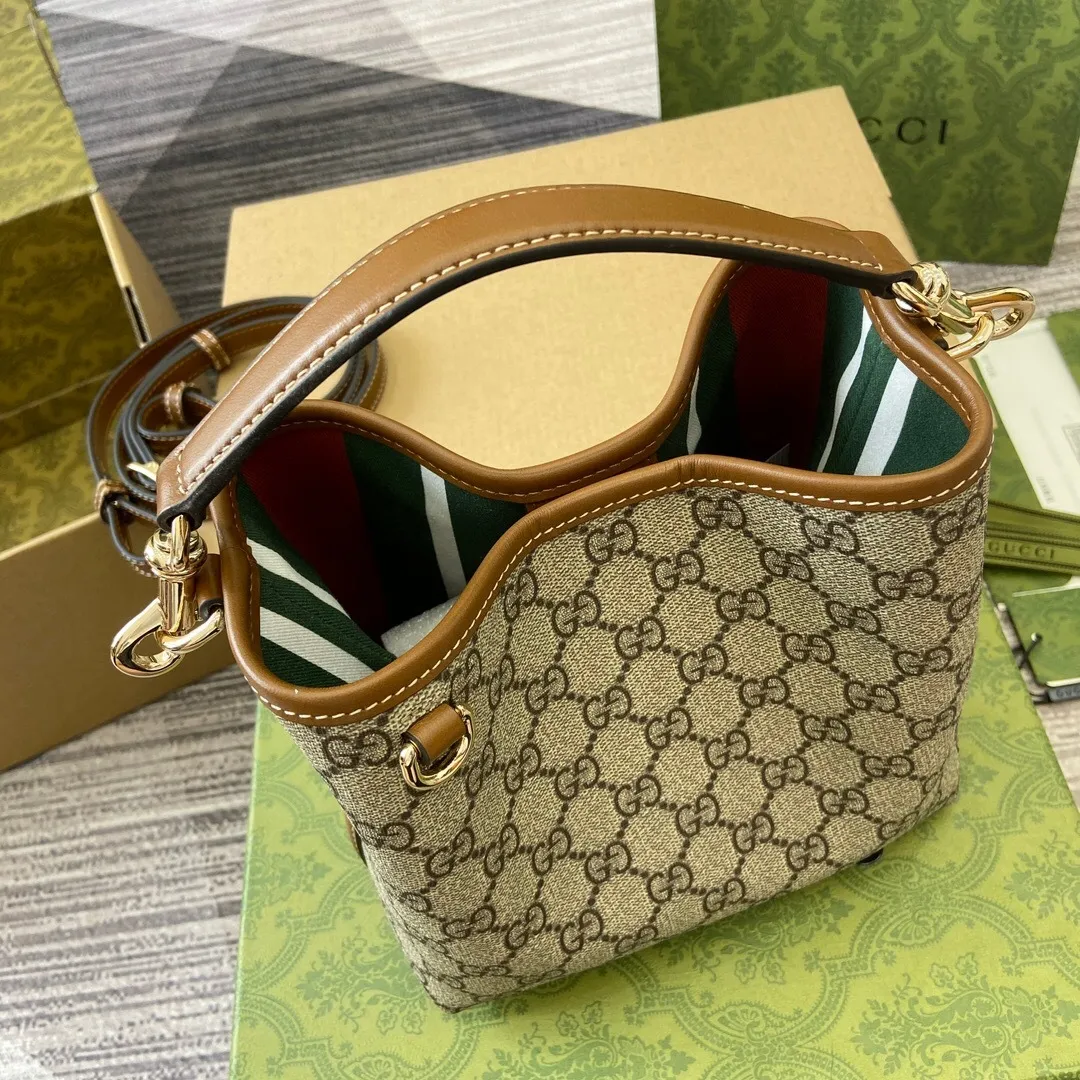 All Categories Official Website "Brand Women's Bags" Women's Bags 💙 GUCCI 2025 New GUCCI Crossbody Bag