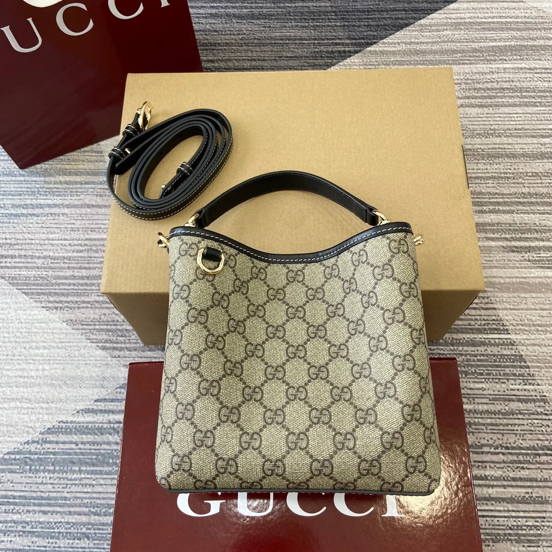 All Categories Official Website "Brand Women's Bags" Women's Bags 💙 GUCCI 2025 New GUCCI Crossbody Bag
