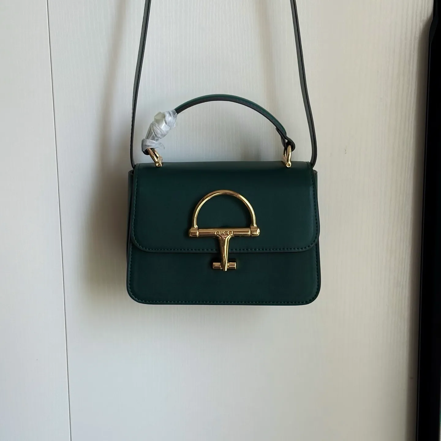 All Categories Official Website "Brand Women's Bags" Women's Bags 💙 GUCCI 2026 New GUCCI Crossbody Bag