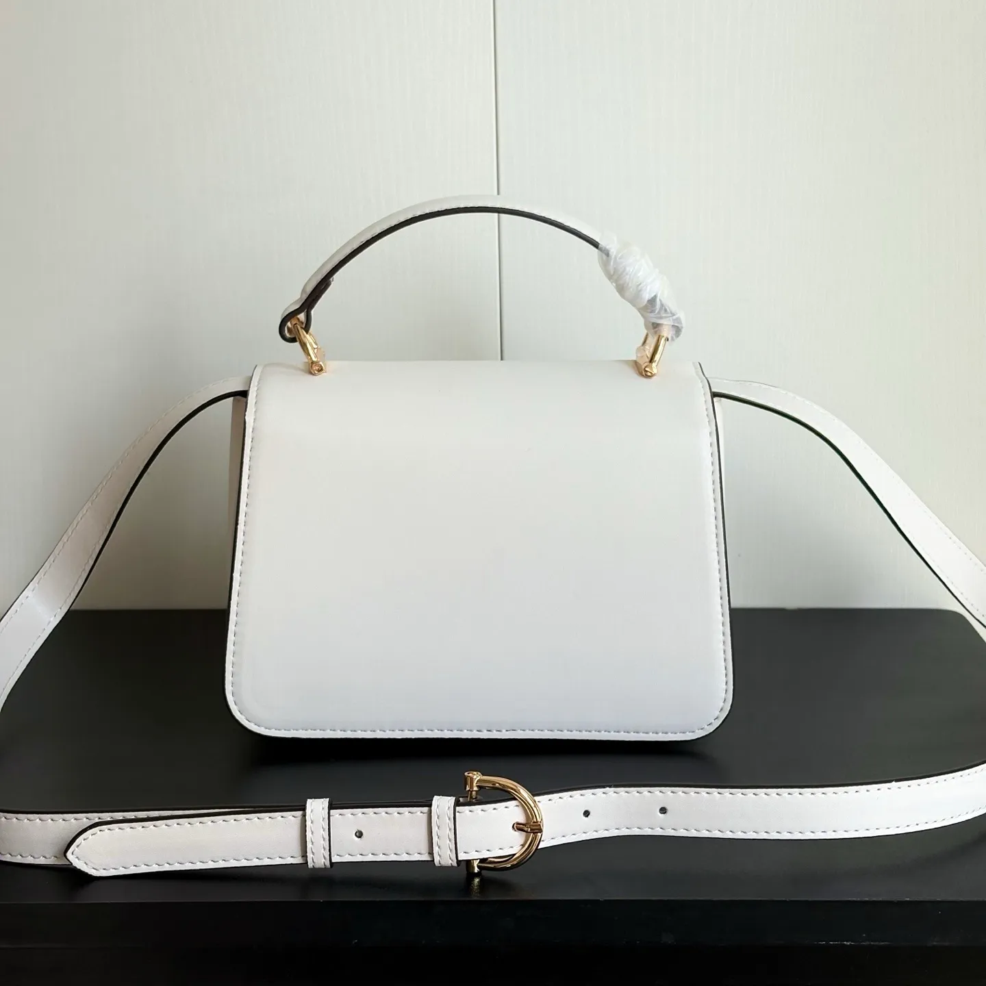 All Categories Official Website "Brand Women's Bags" Women's Bags 💙 GUCCI 2026 New GUCCI Crossbody Bag
