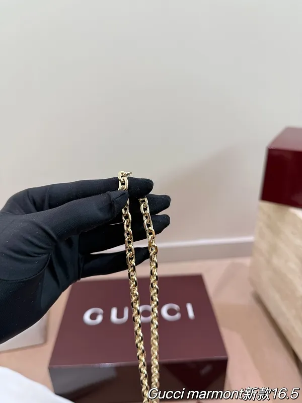 All Categories Official Website "Brand Women's Bags" Women's Bags 💙 GUCCI 2026 New GUCCI Crossbody Bag