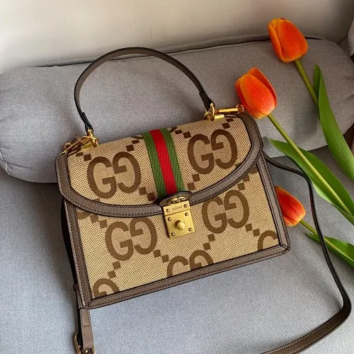 All categories Official website "Brand Women's Bags" Women's Bags 💙 GUCCI 2022 Official New Gucci Crossbody Bag Wholesale 58002000 High Quality Specifications: 25-17.5-7CM