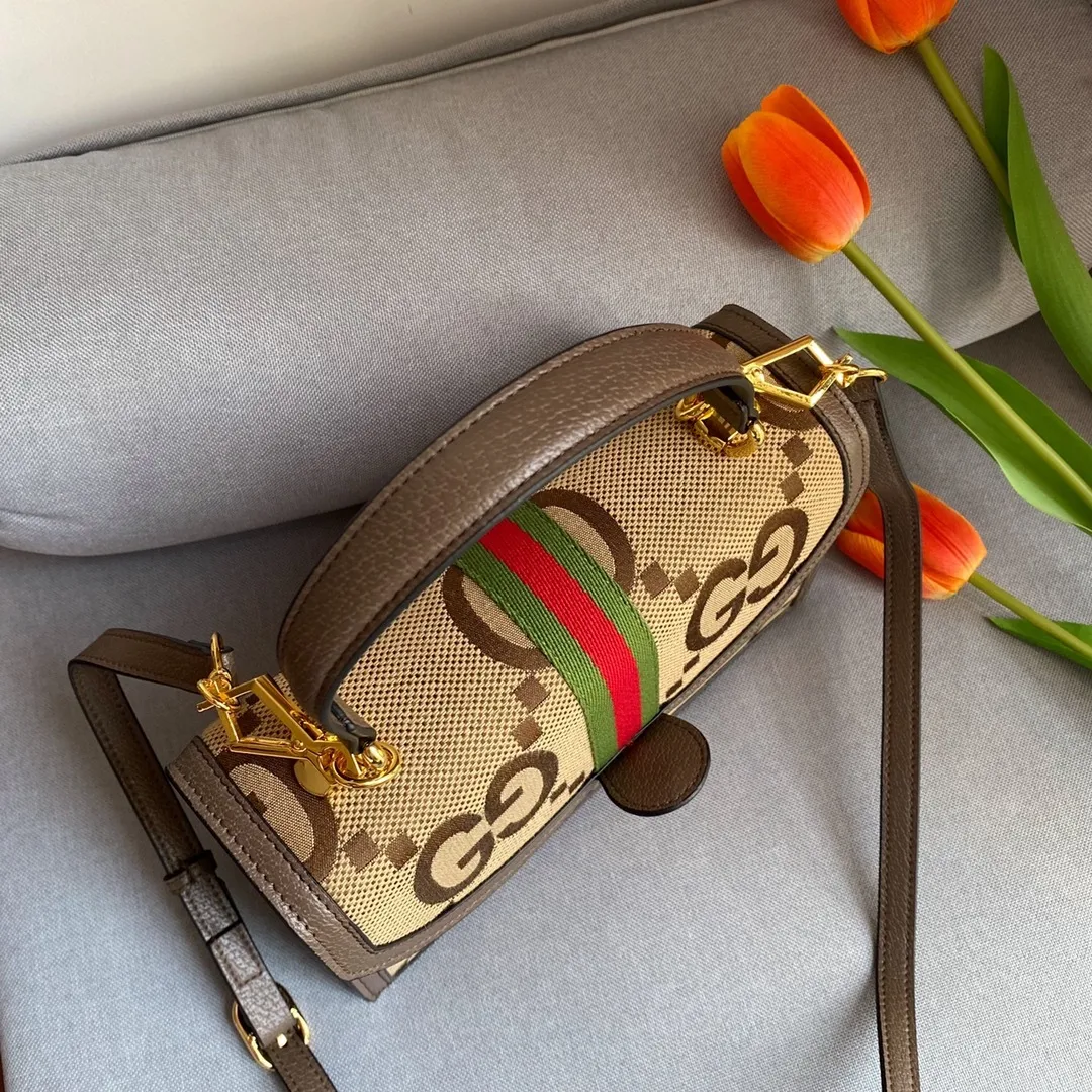 All categories Official website "Brand Women's Bags" Women's Bags 💙 GUCCI 2022 Official New Gucci Crossbody Bag Wholesale 58002000 High Quality Specifications: 25-17.5-7CM