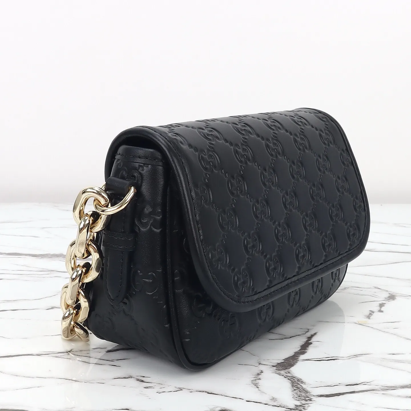 All Categories Official Website "Brand Women's Bags" Women's Bags 💙 GUCCI 2025 New GUCCI Crossbody Bag