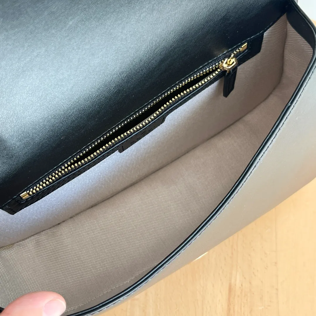 All Categories Official Website "Brand Women's Bags" Women's Bags 💙 GUCCI 2026 New GUCCI Crossbody Bag