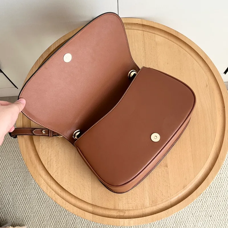 All Categories Official Website "Brand Women's Bags" Women's Bags 💙 GUCCI 2026 New GUCCI Crossbody Bag
