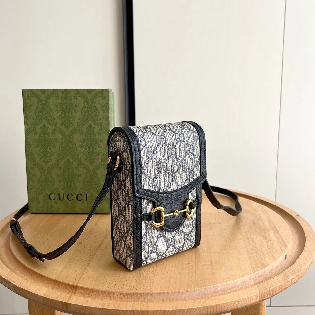 All Categories Official Website "Brand Women's Bags" Women's Bags 💙 GUCCI 2026 New GUCCI Crossbody Bag