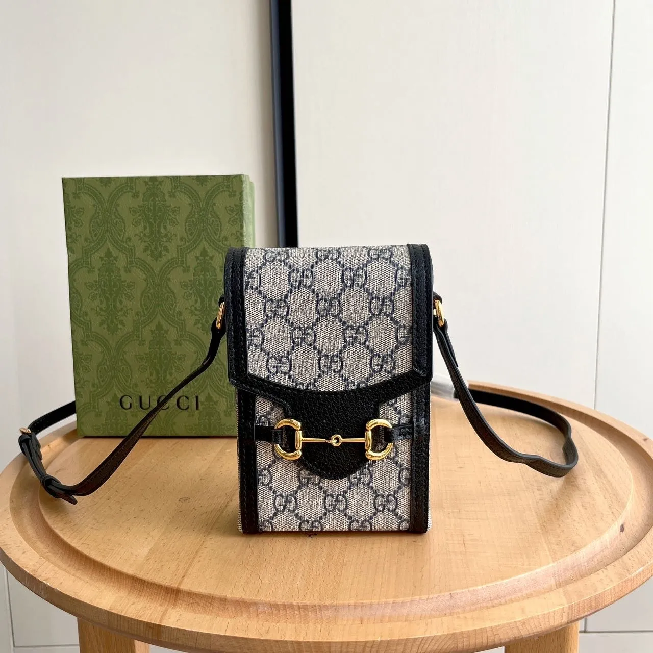All Categories Official Website "Brand Women's Bags" Women's Bags 💙 GUCCI 2026 New GUCCI Crossbody Bag