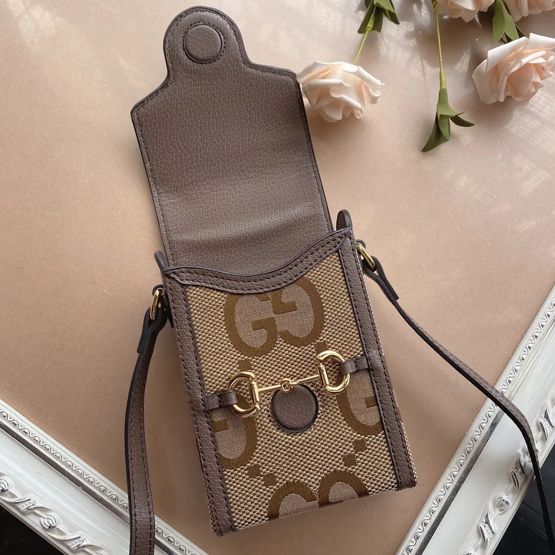 All categories Official website "Brand Women's Bags" Women's Bags 💙 GUCCI 2022 Official New Gucci Mobile Phone Bag Wholesale 58001600 High Quality Specifications: 11.5-17-4CM