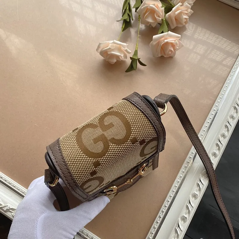 All categories Official website "Brand Women's Bags" Women's Bags 💙 GUCCI 2022 Official New Gucci Mobile Phone Bag Wholesale 58001600 High Quality Specifications: 11.5-17-4CM