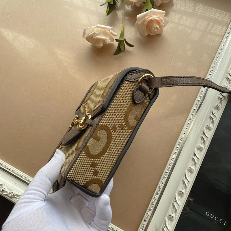 All categories Official website "Brand Women's Bags" Women's Bags 💙 GUCCI 2022 Official New Gucci Mobile Phone Bag Wholesale 58001600 High Quality Specifications: 11.5-17-4CM
