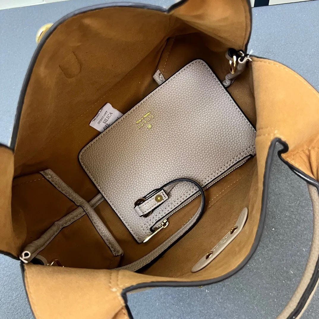 All Categories Official Website "Brand Women's Bags" Women's Bags 💙 GUCCI 2025 New Gucci Softbit Cowhide Handbag