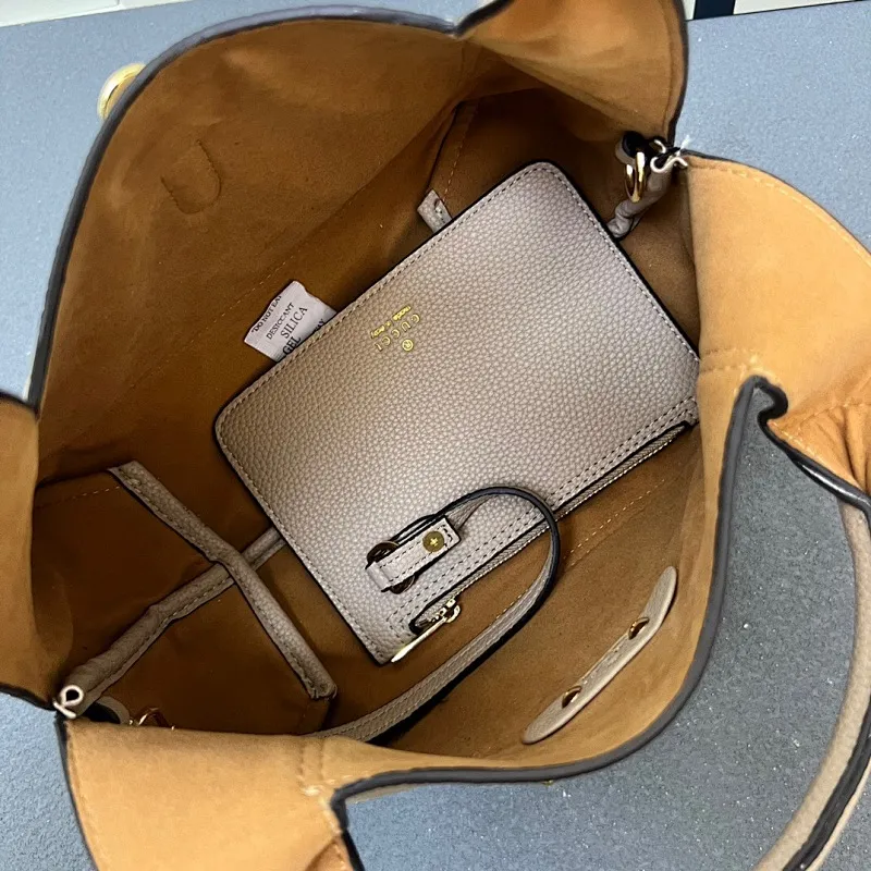 All Categories Official Website "Brand Women's Bags" Women's Bags 💙 GUCCI 2025 New Gucci Softbit Cowhide Handbag