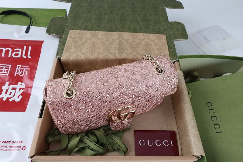 All categories Official website "Brand Women's Bags" Women's Bags 💙 GUCCI 2026 GUCCI new crossbody shoulder bag