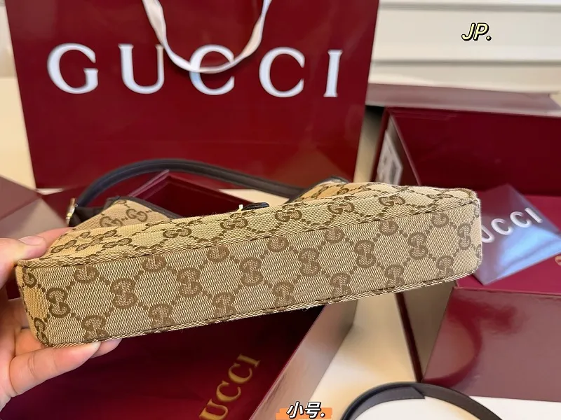 All Categories Official Website "Brand Women's Bags" Women's Bags 💙 GUCCI 2026 New GUCCI Underarm Bag