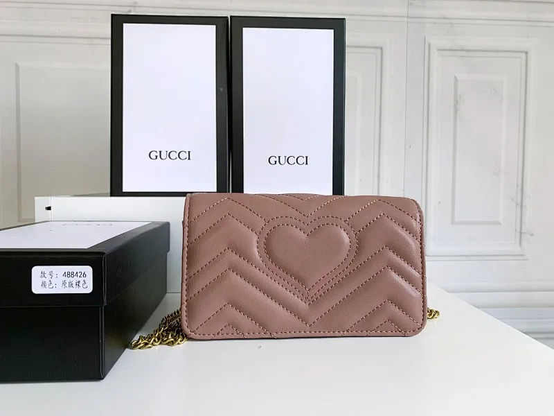 All categories Official website "Brand Women's Bags" Women's Bags 💙 GUCCI replica GUCCI, fine imitation GUCCI bag, GUCCI shoulder bag, 2023 official latest version GUCCI first layer cowhide chain bag, bag factory, original material, size: 18-10.5-4.5CM