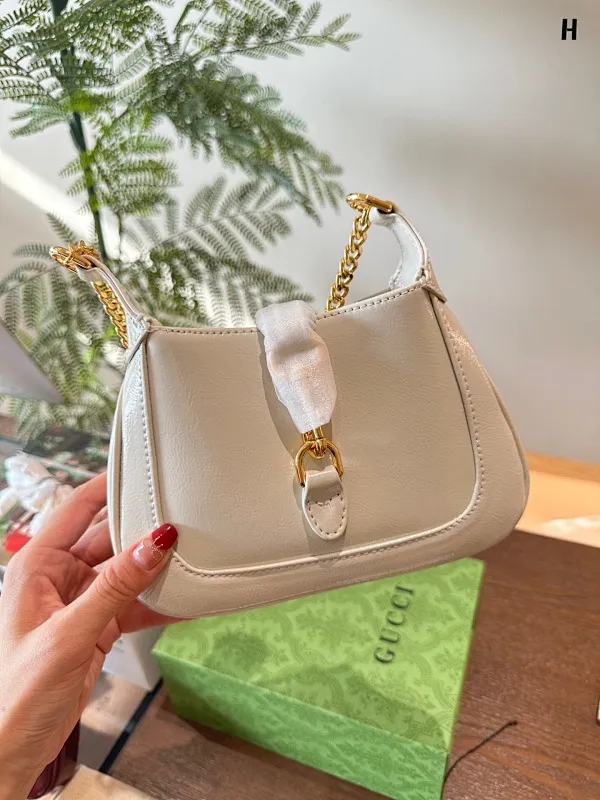 All Categories Official Website "Brand Women's Bags" Women's Bags 💙 GUCCI 2024 Official Website New GUCCI Crossbody Bag