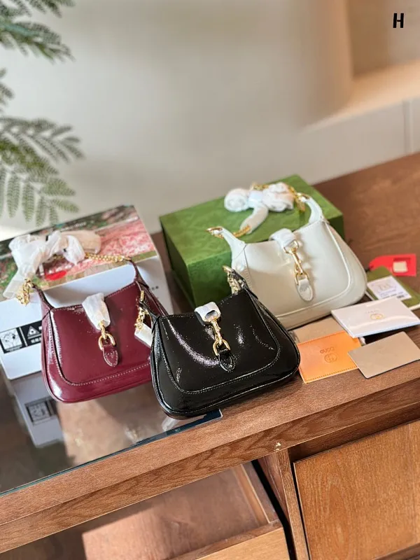 All Categories Official Website "Brand Women's Bags" Women's Bags 💙 GUCCI 2024 Official Website New GUCCI Crossbody Bag