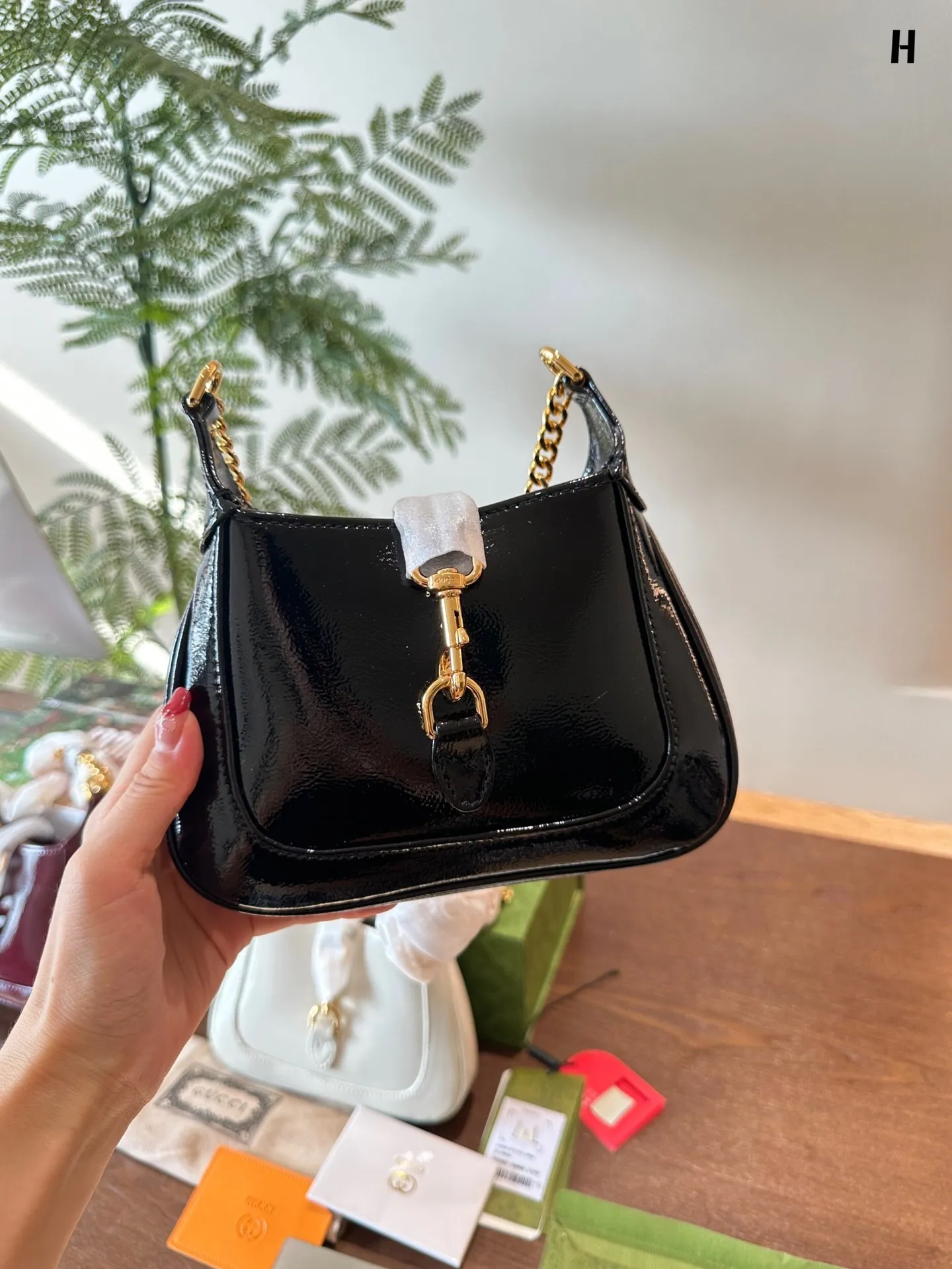 All Categories Official Website "Brand Women's Bags" Women's Bags 💙 GUCCI 2024 Official Website New GUCCI Crossbody Bag